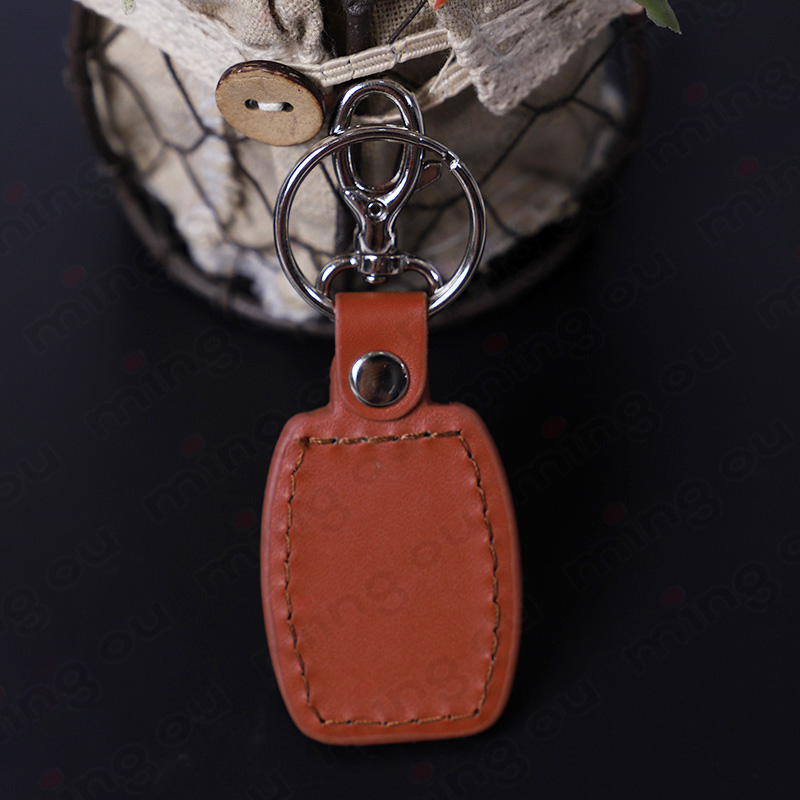 Made in china Business leather and metal custom logo car keychain (Y02083)