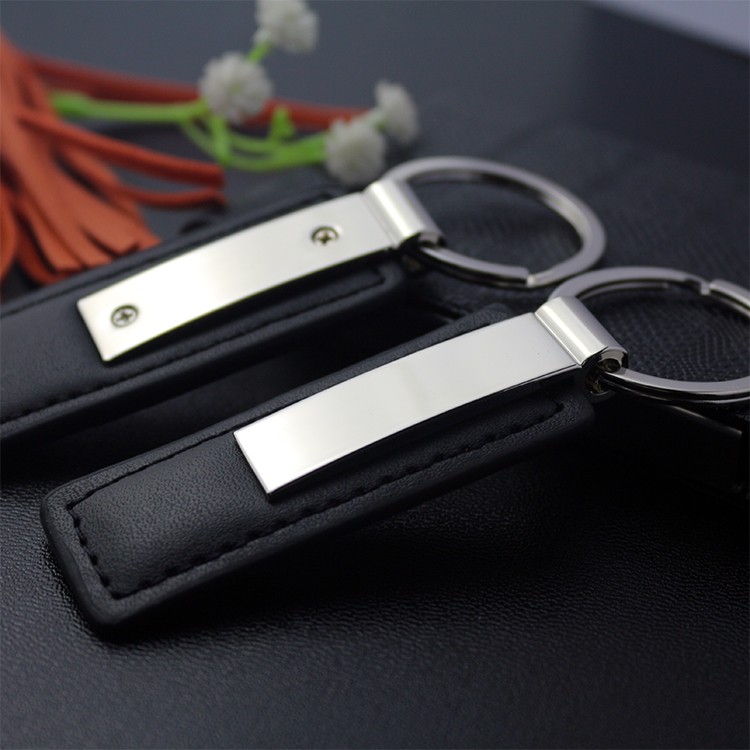 personalised leather keyring with shiny coating leather keychain wholesale